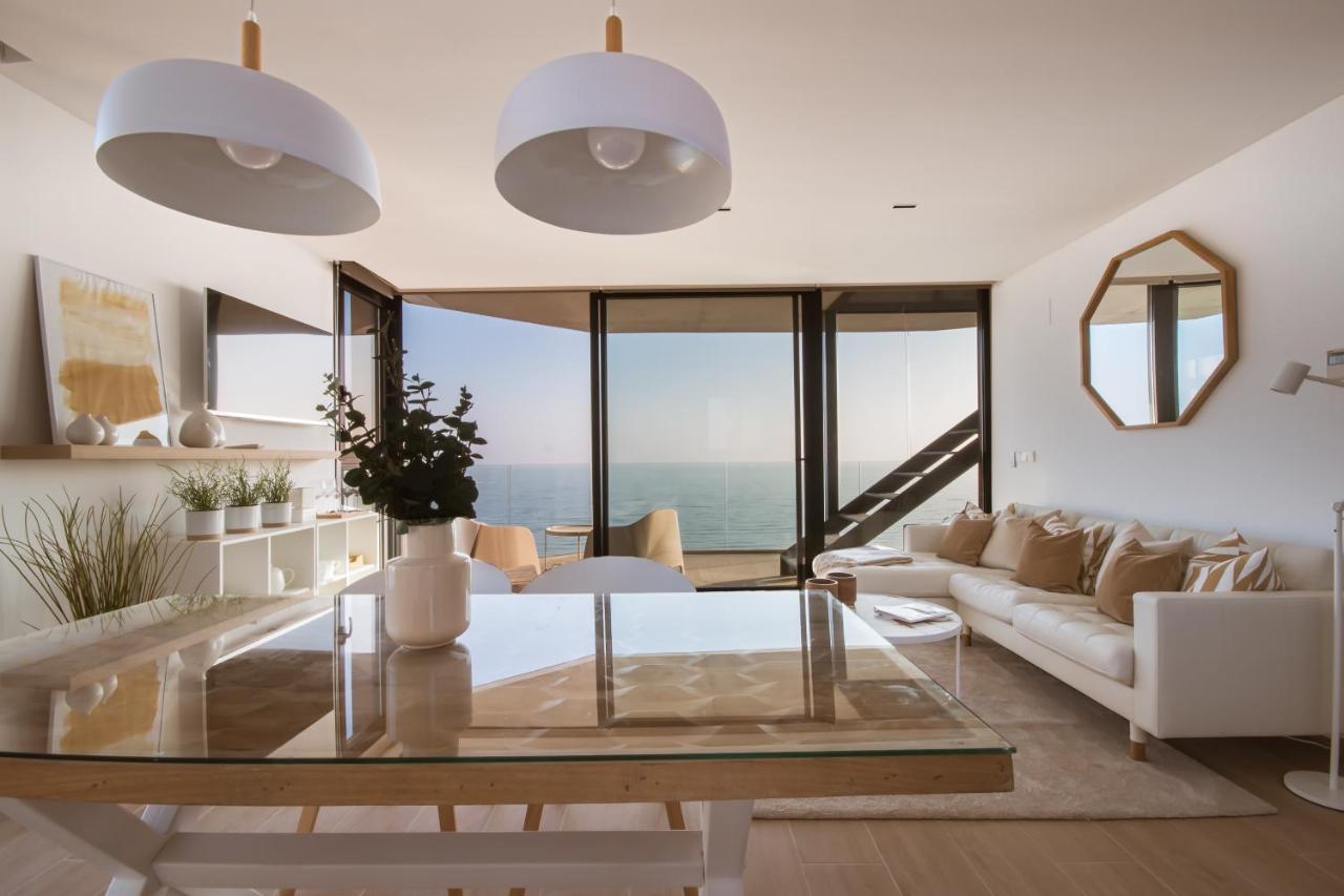 Modern Sea Front Jacuzzi Blue Sky Alicante Exterior foto