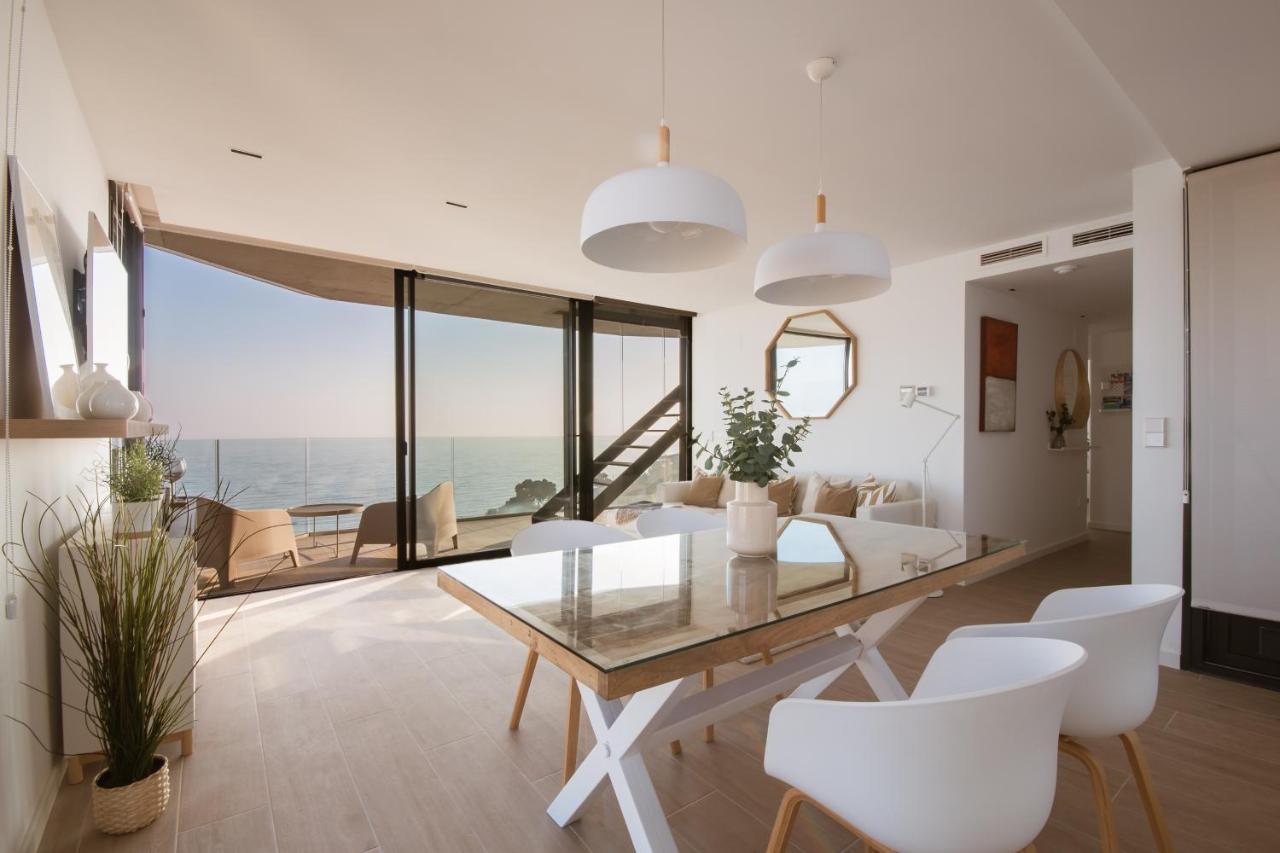 Modern Sea Front Jacuzzi Blue Sky Alicante Exterior foto